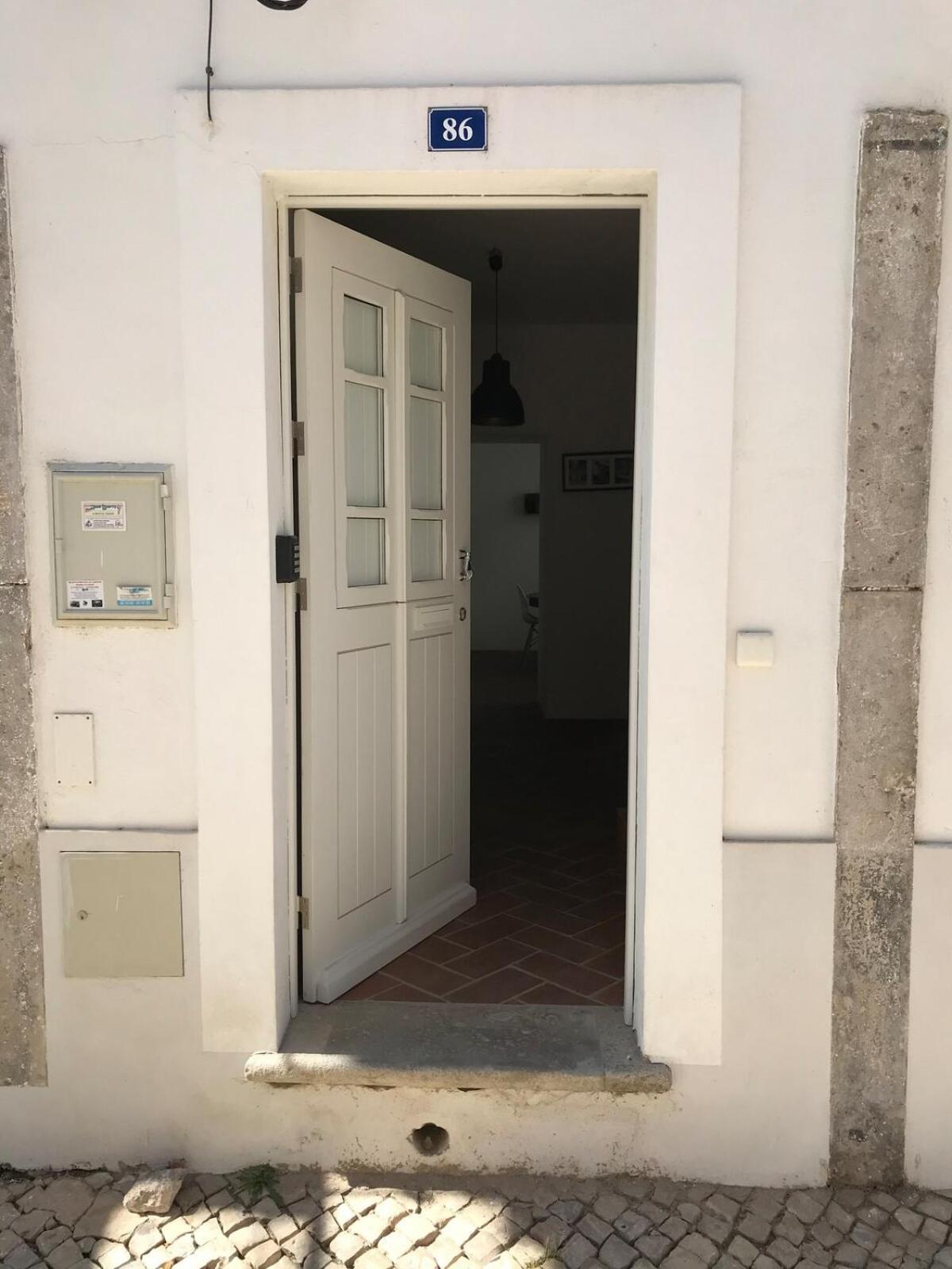 Stylish Townhouse With Gallery In The Heart Of Tavira For Two Тавира Екстериор снимка