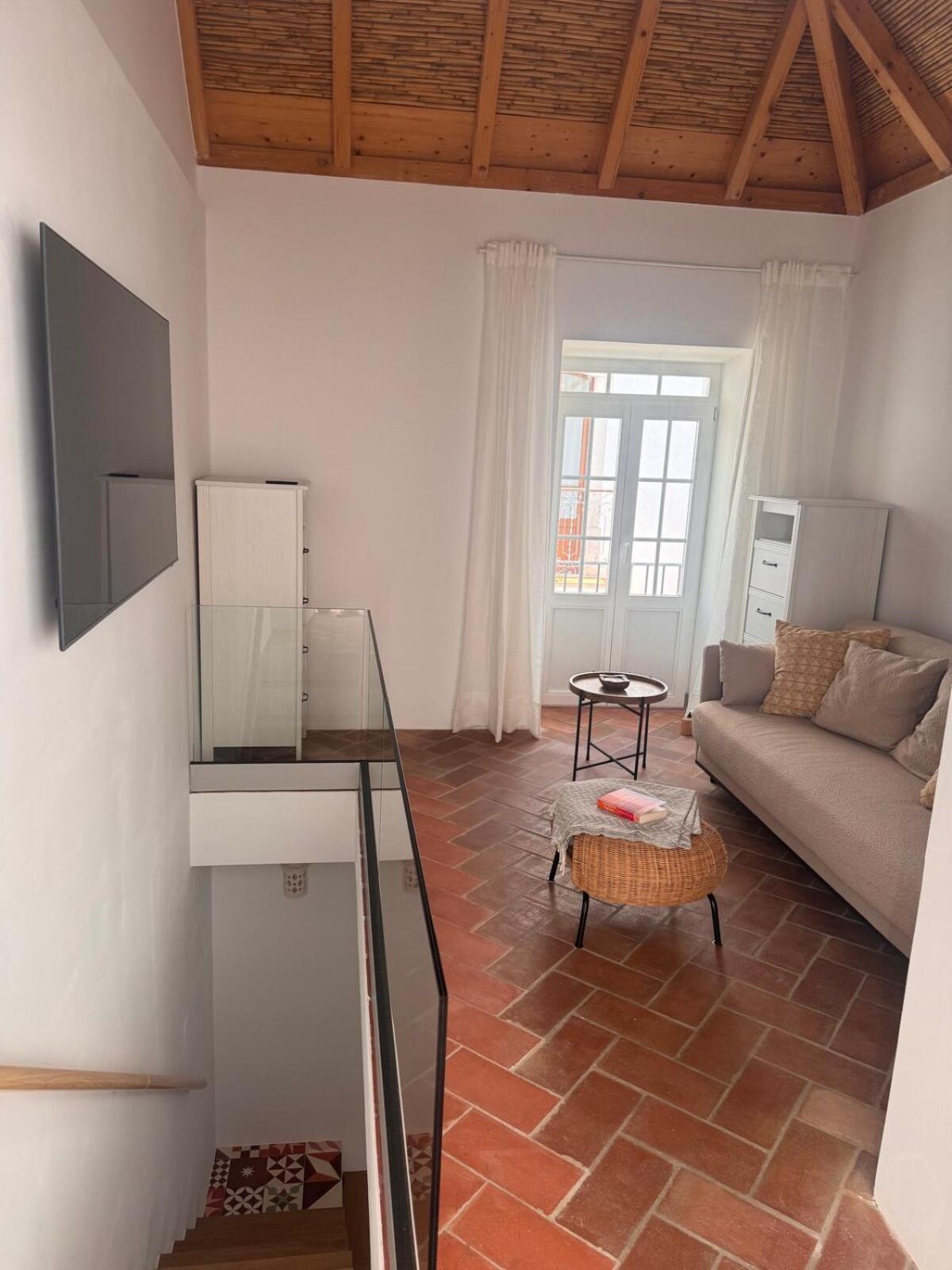 Stylish Townhouse With Gallery In The Heart Of Tavira For Two Тавира Екстериор снимка